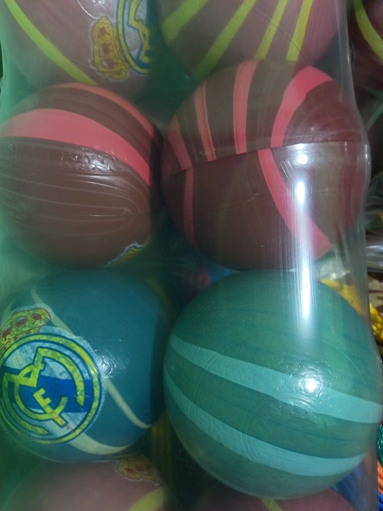 Pelota plástica tradicional 12 u